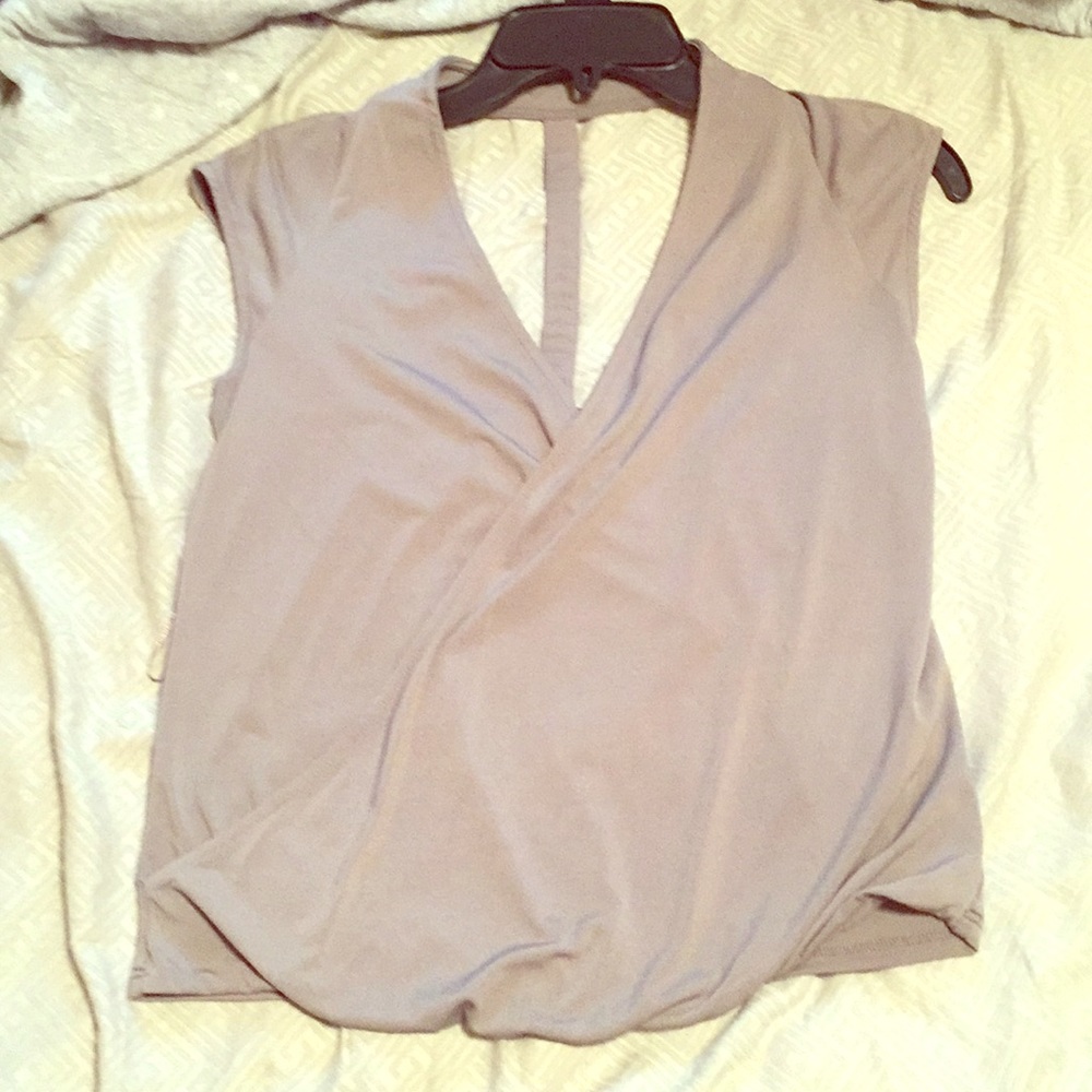 Guess Top